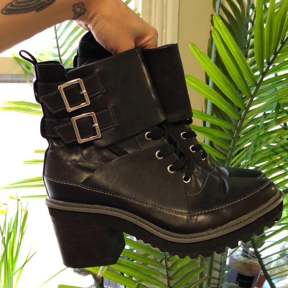 ✨SALE✨ Black Leather Combat Boots